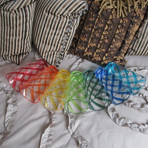 set of heavy acrylic drinking tumblers